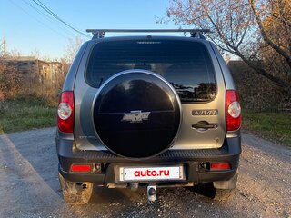 2016 Chevrolet Niva I Рестайлинг, серый, 750000 рублей, вид 4