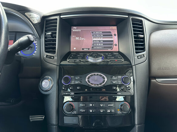 2014 Infiniti QX70, коричневый - вид 16
