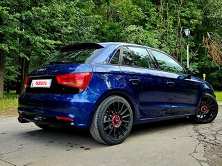 2015 Audi A1 I (8X) Рестайлинг, синий, 1650000 рублей, вид 2