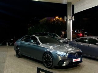 2021 Mercedes-Benz E-Класс 200 V (W213, S213, C238) Рестайлинг, серый, 5750000 рублей, вид 3