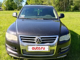 2009 Volkswagen Touareg I Рестайлинг, чёрный, 1350000 рублей, вид 1