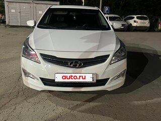 2014 Hyundai Solaris I Рестайлинг, белый, 950000 рублей, вид 1