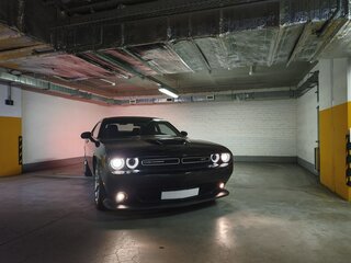 2021 Dodge Challenger III Рестайлинг 2, чёрный, 2500000 рублей, вид 3