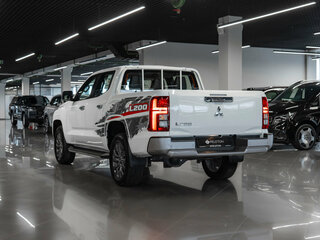 2025 Mitsubishi L200 VI, белый, 5400000 рублей, вид 5