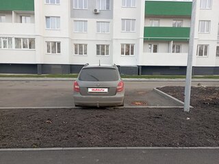 2012 Skoda Fabia II Рестайлинг, серебристый, 330000 рублей, вид 3