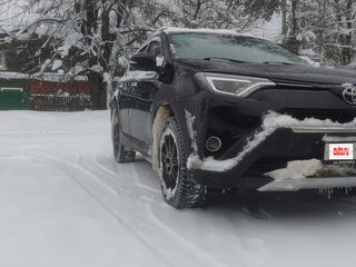 2018 Toyota RAV4 IV (XA40) Рестайлинг, чёрный, 3000000 рублей, вид 4