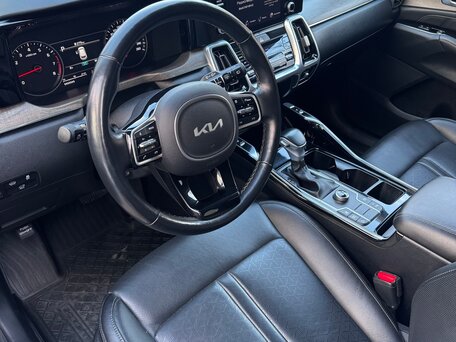 2022 Kia Sorento IV, чёрный, 3650000 рублей, вид 5
