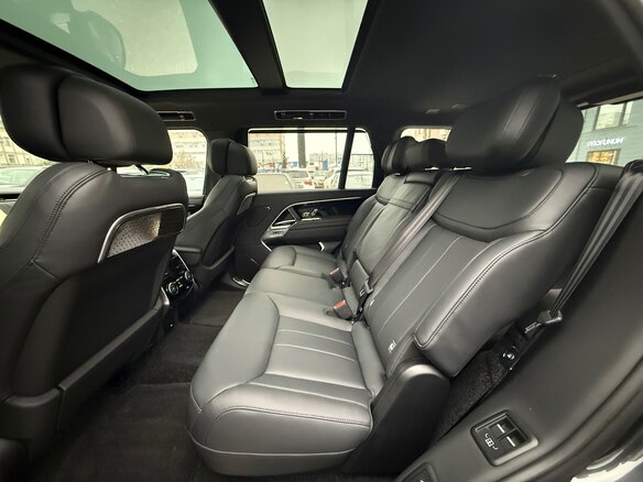 2026 Land Rover Range Rover P530 MHEV V, серый, 22180000 рублей - вид 7