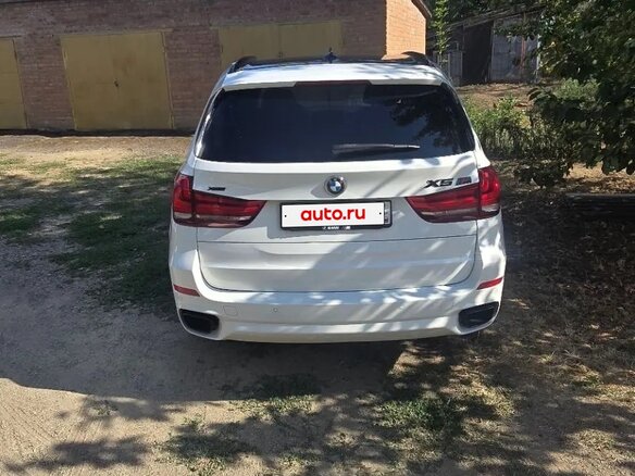 2017 BMW X5 40d III (F15), белый, 4670000 рублей - вид 3