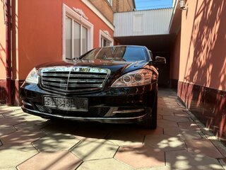 2008 Mercedes-Benz S-Класс Long 600 Guard V (W221), чёрный, 2900000 рублей, вид 1