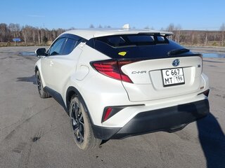 2020 Toyota C-HR I Рестайлинг, белый, 2750000 рублей, вид 5