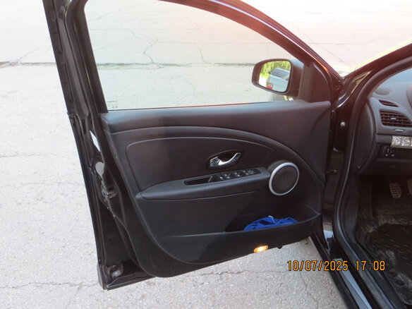 2012 Renault Fluence I, чёрный, 1200001 рублей - вид 10
