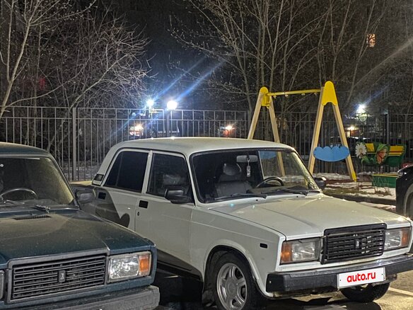 2008 Lada (ВАЗ) 2107, белый, 190000 рублей - вид 9