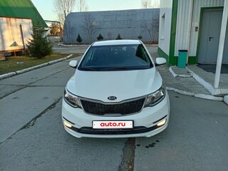 2016 Kia Rio III Рестайлинг, белый, 870000 рублей, вид 1