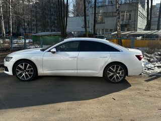2020 Audi A6 40 TFSI V (C8), белый, 4300000 рублей, вид 3