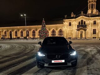 2017 Volvo V90 Cross Country I, серебристый, 3150000 рублей, вид 2
