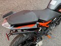 2023 KTM 250 Duke, чёрный, 399990 рублей - вид 6