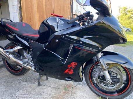 1997 Honda CBR 1100 XX, чёрный, 510000 рублей, вид 5