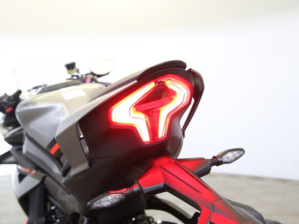2025 CFMoto 450SR, чёрный - вид 10