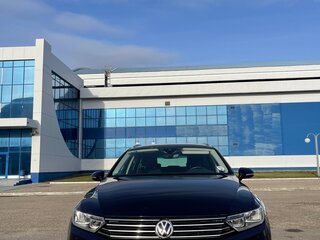 2018 Volkswagen Passat DSG7 B8, синий, 1930000 рублей, вид 3