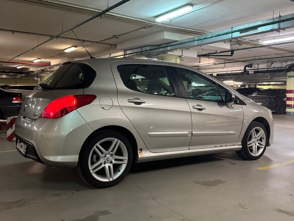 2008 Peugeot 308 I, серый, 420000 рублей - вид 2