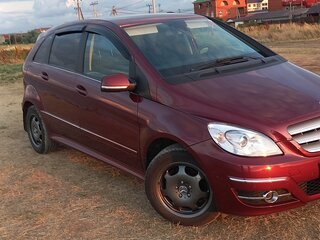 2009 Mercedes-Benz B-Класс 170 I (W245) Рестайлинг, пурпурный, 680000 рублей, вид 3