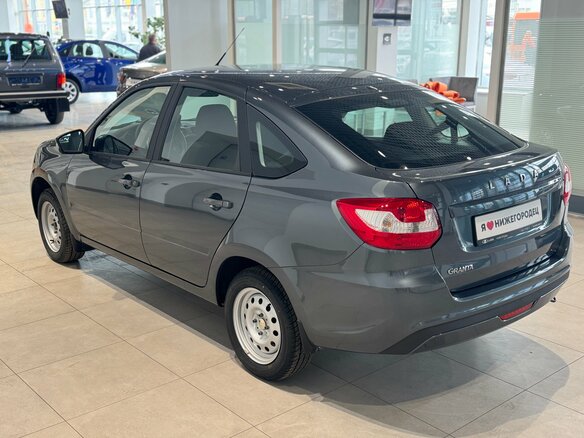 2026 Lada (ВАЗ) Granta I Рестайлинг, серый, 1037000 рублей - вид 7