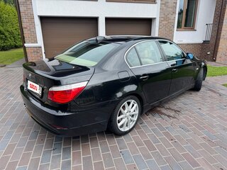 2008 BMW 5 серии 530xi V (E60/E61) Рестайлинг, чёрный, 1200000 рублей, вид 3