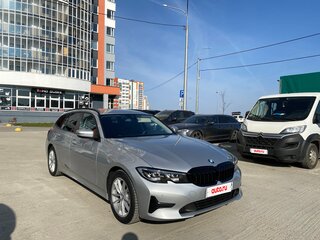 2019 BMW 3 серии 320d xDrive VII (G2x), серебристый, 2480000 рублей, вид 4