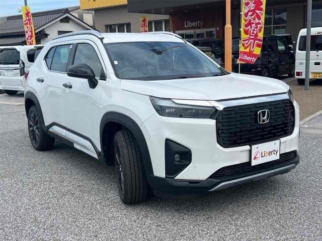 Открыть фотографии: Honda WR-V III