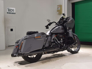 2018 Harley-Davidson CVO Road Glide, серый, 2150000 рублей, вид 5