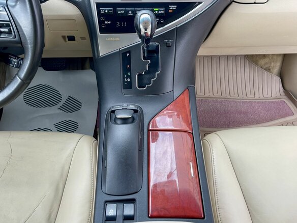 2011 Lexus RX 270 III, белый, 1390000 рублей - вид 15