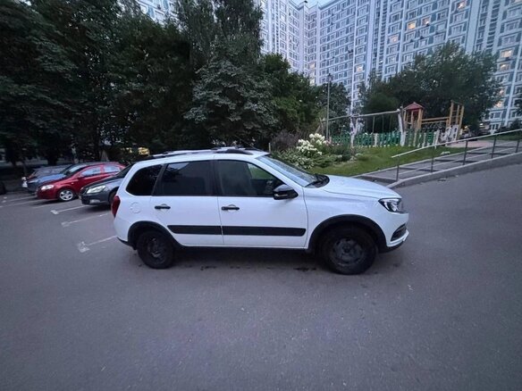 2025 Lada (ВАЗ) Granta Cross Euro-2 I Рестайлинг, белый, 817000 рублей - вид 8