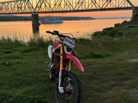 2024 Regulmoto CR-Z 300, красный, 240000 рублей, вид 5