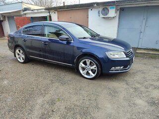 2011 Volkswagen Passat B7, синий, 1130000 рублей, вид 2