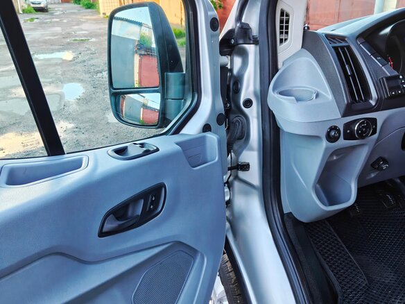 2018 Ford Transit, серебристый, 2950000 рублей - вид 12