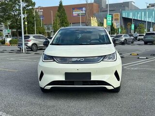 2025 BYD Dolphin 45.12 kWh I Рестайлинг, бежевый, 1510666 рублей, вид 2