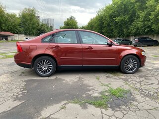 2009 Volvo S40 II Рестайлинг, красный, 1170000 рублей, вид 3