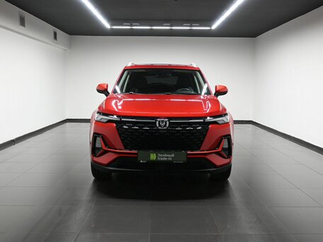 2024 Changan CS35 Plus I Рестайлинг, красный, 1695000 рублей, вид 3