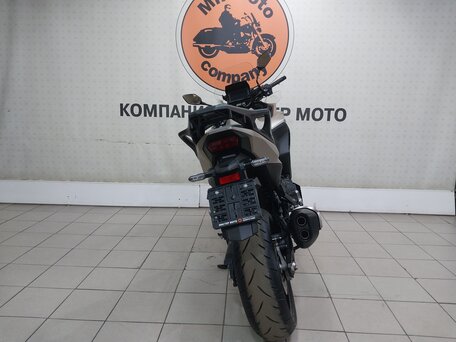 2025 Honda NT1100, золотистый, 1949000 рублей, вид 4