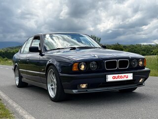 1992 BMW 5 серии 525i III (E34), синий, 2700000 рублей, вид 4