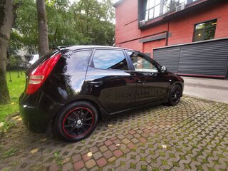 2011 Hyundai i30 I Рестайлинг, чёрный, 715000 рублей, вид 2