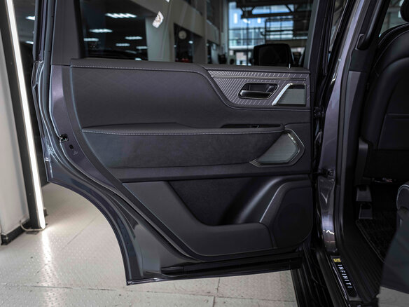 2026 Infiniti QX80 II, серый, 15953697 рублей - вид 16