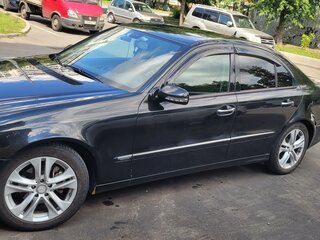 2007 Mercedes-Benz E-Класс 220 III (W211, S211) Рестайлинг, чёрный, 880000 рублей, вид 5