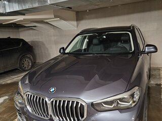 2021 BMW X5 25d IV (G05/G18), серый, 7100000 рублей, вид 4