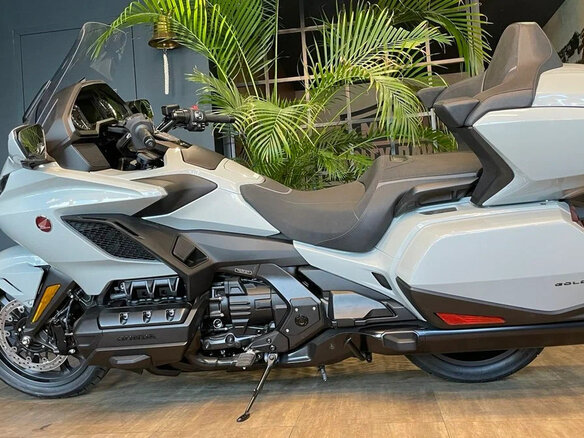 2026 Honda GL 1800 Gold Wing, белый, 4950000 рублей - вид 7