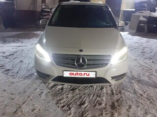 2013 Mercedes-Benz B-Класс 180 CDI II (W246), белый, 1300000 рублей, вид 1