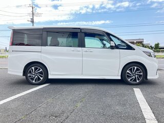 2021 Honda Stepwgn Spada V Рестайлинг, белый, 2038000 рублей, вид 2