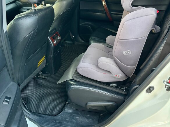 2011 Toyota Highlander II (XU40) Рестайлинг, белый, 2790000 рублей - вид 28