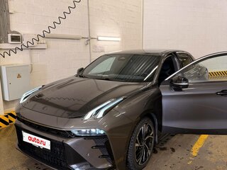 2022 Lynk & Co 03 I Рестайлинг, серый, 2450000 рублей, вид 1